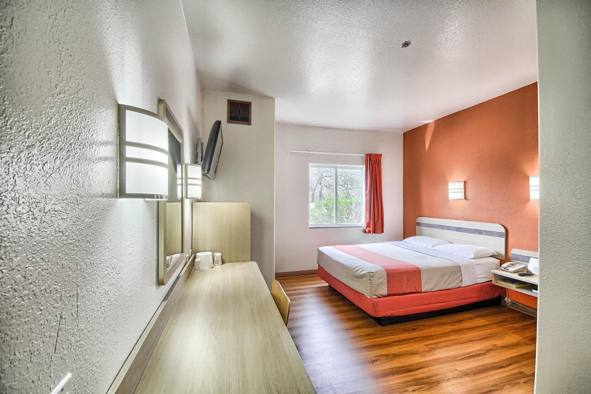 Motel 6-Mission, Tx Zewnętrze zdjęcie