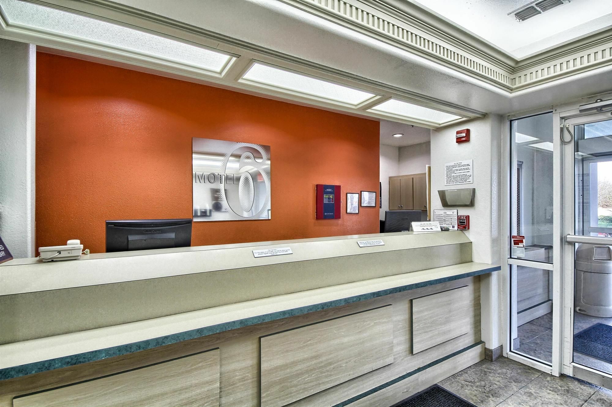 Motel 6-Mission, Tx Zewnętrze zdjęcie
